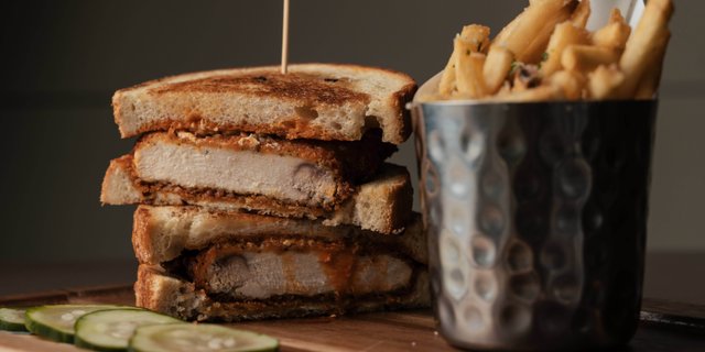 Truffalo Chicken Sandwich