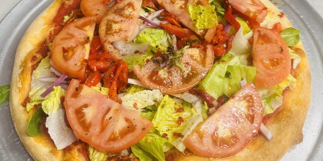 Salad Pizza