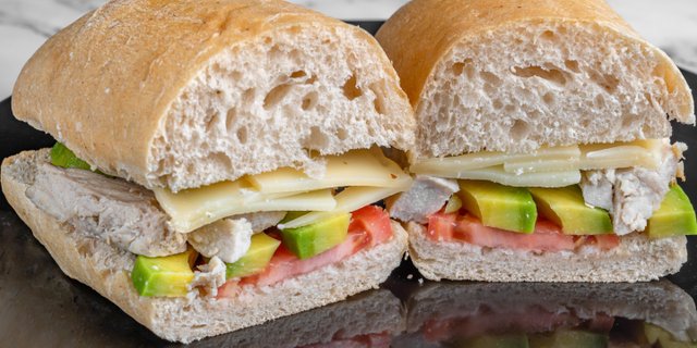 Chile Grilled Chicken Sandwich
