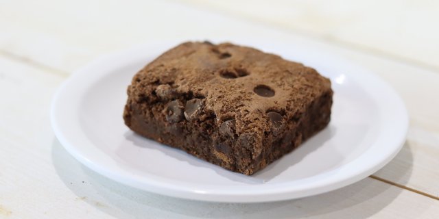 Chocolate Chip Brownie