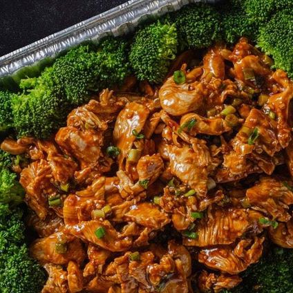Chicken With Broccoli