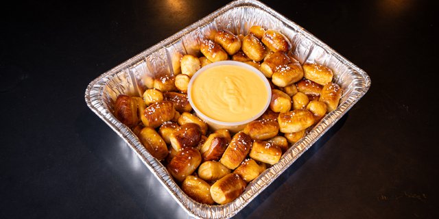 Pretzel Bites & Beer Cheese Dip