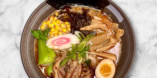 Black Garlic Oil Ramen