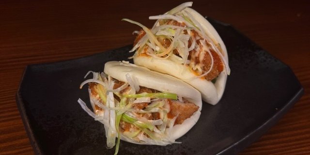 Spicy Korean Fried Chicken Bao (2)