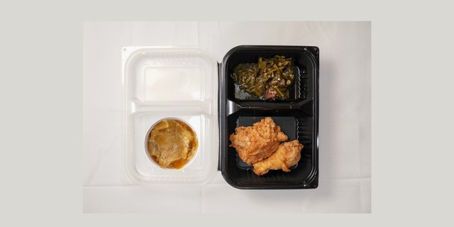 Southern Fried Dark Meat Chicken Boxed Lunch