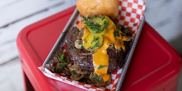 Double Deuce Burger