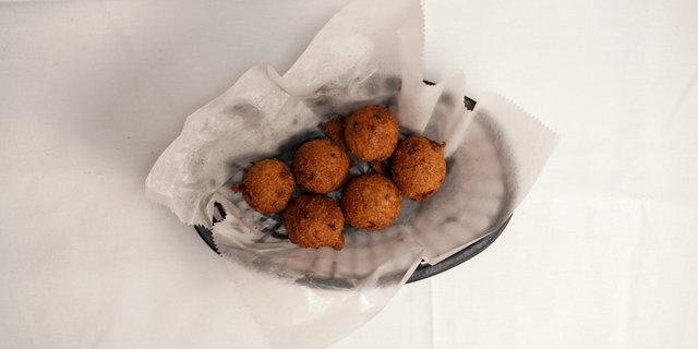 Golden Fried Hush Puppies