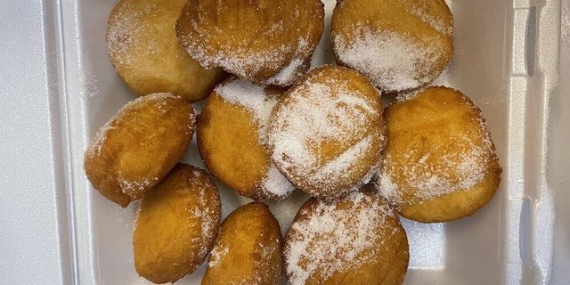 Sugar Donuts