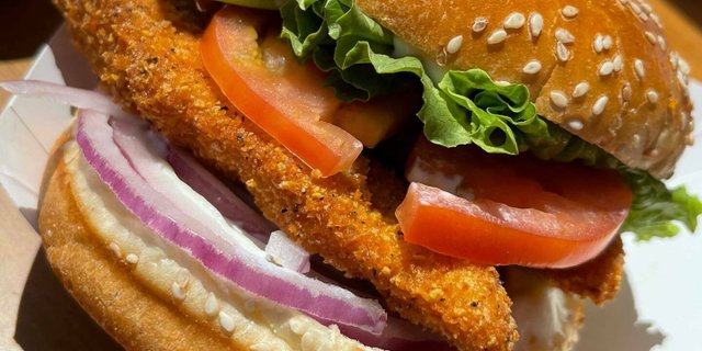 Chicken Deluxe Sandwich