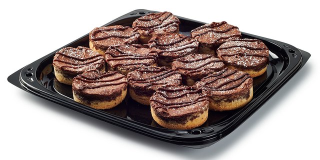 Shortbread Chocolate Soufflé Cakes