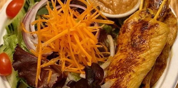 Crispy Chicken Breast Salad