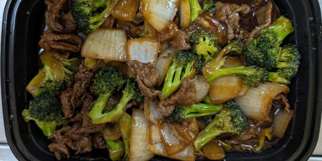 Beef w/ Broccoli