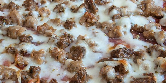 Meaty Mafioso Deep-Dish Large Pizza