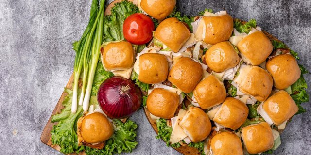 18 Ham & Provolone Cheese Sliders