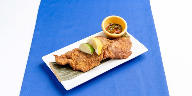 Bistec Empanizado (Steak)