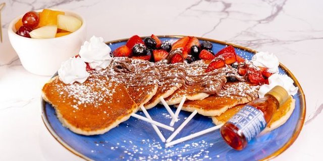 Pancake Lollipops