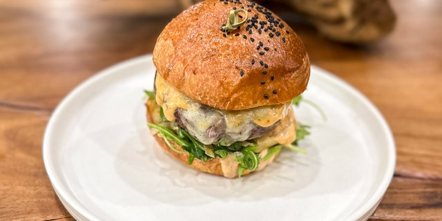 Burger Boxed Lunch