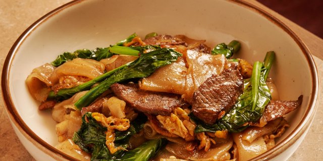 See Lew Beef Tray