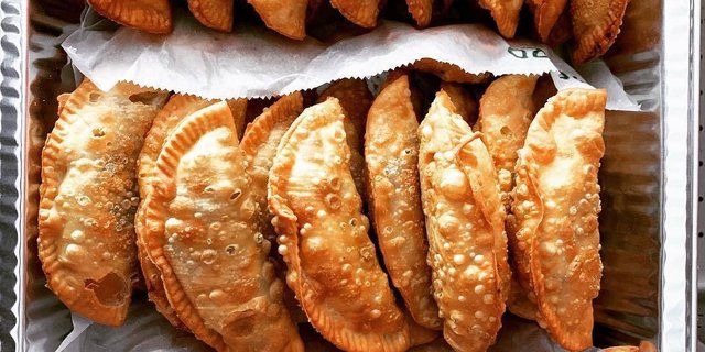 Regular Empanadas Half Tray