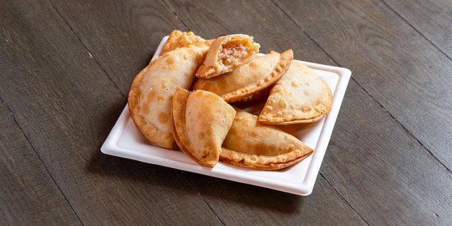 Dozen Hawaiian Empanadas