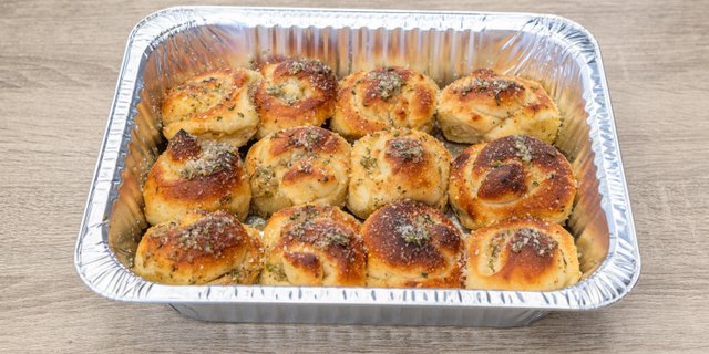 Pan of Garlic Knots