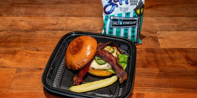Texas Pub Burger Box