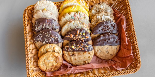 Assorted Cookie Tray