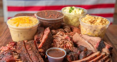 Texas Barbecue at Byron Inn Cafe