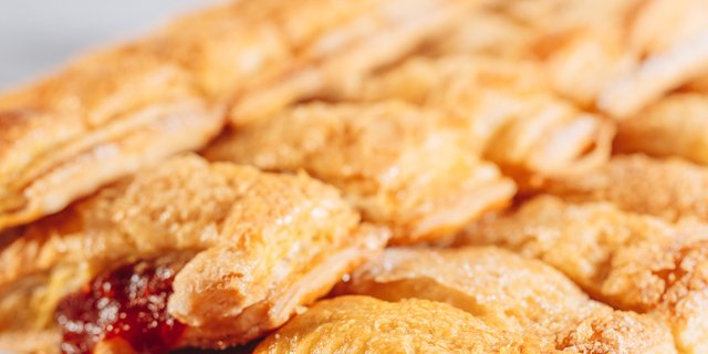 Pastelitos De Guayaba Platter