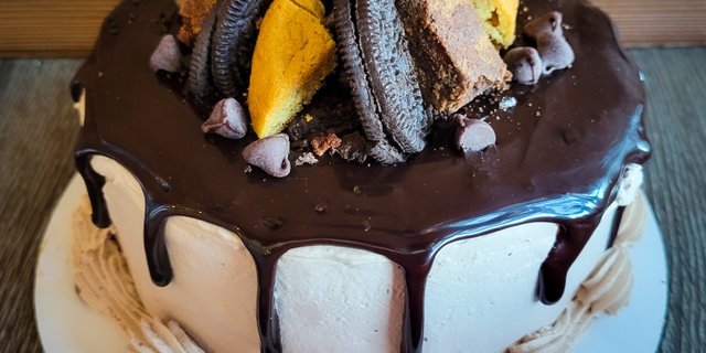 Addicted to Chocolate Ice Cream Cake
