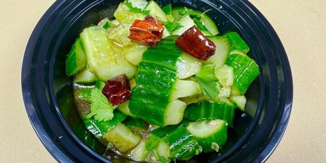 Garlic Cucumber Salad Half Tray