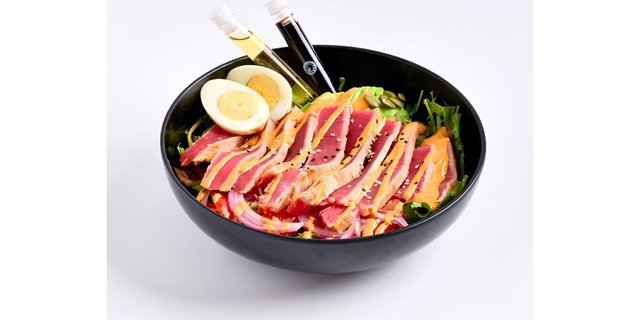 Ahi Tuna Salad