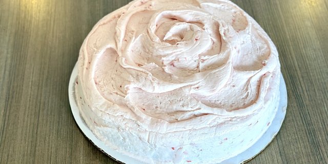 Strawberry Cake