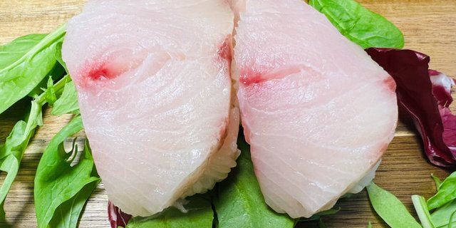 Yellowtail Nigiri