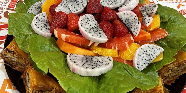 Seasonal Fruit Salad w/ Baklava