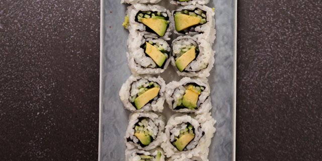 Avocado Cucumber Roll