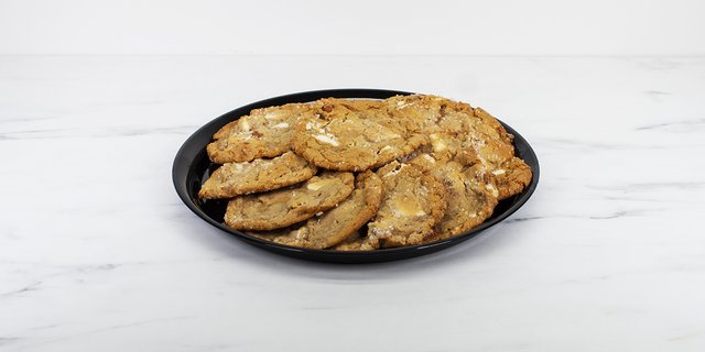 Salted Carmel Cookies Platter