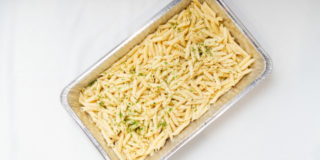 Pasta W/ Garlic Sauce