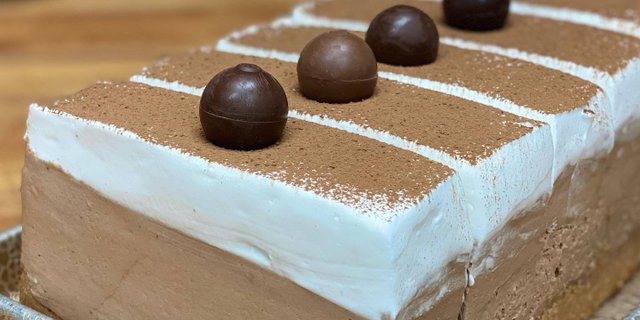 Nutella Cheesecake Torta
