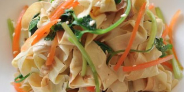 Tofu Skin Salad