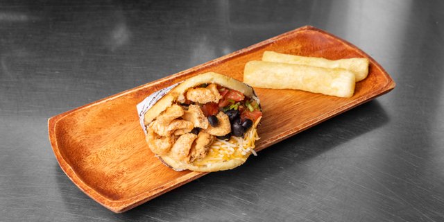La Paisita Arepa