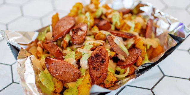 Salchipapa