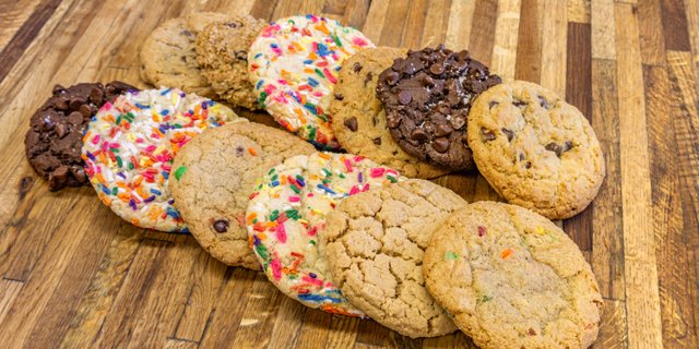 Dozen Cookies