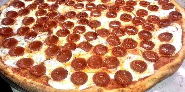 Pepperoni Cups 18" Round Pizza