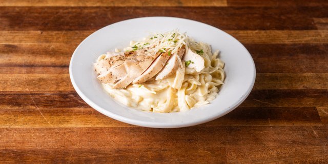 Chicken Alfredo Pasta