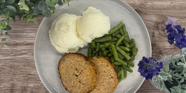 Protein-Packed Meatloaf & Mashed Potatoes