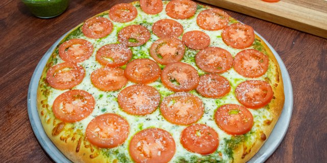 Spicy Serrano Pizza