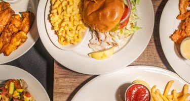 Windward Tavern