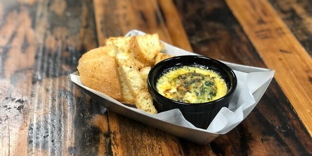Spinach Dip & Toasted Bread