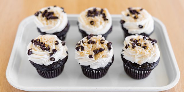 French Silk Pie Cupcakes